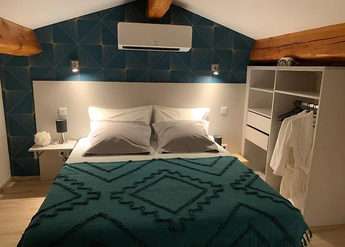 Сasa de vacaciones L'escapade - D'hôtes De Charme Avec Et Piscine En Cévennes Laval-Pradel